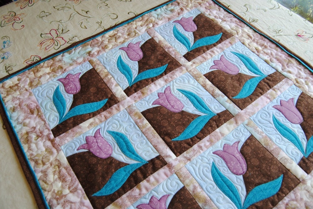 Tulips Quilted Wall Hanging
