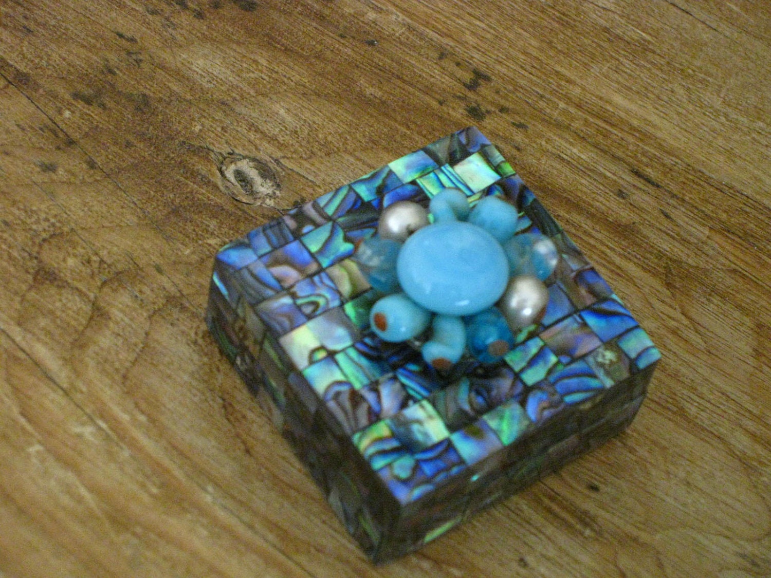 Shell inlay Pill or Trinket box
