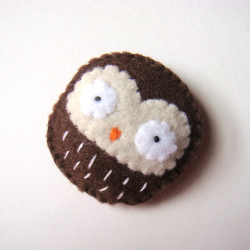 Owl Bird Felt Brooch Chocolate Brown Nature Woodland Felt Pin Cute Fashion Accessory