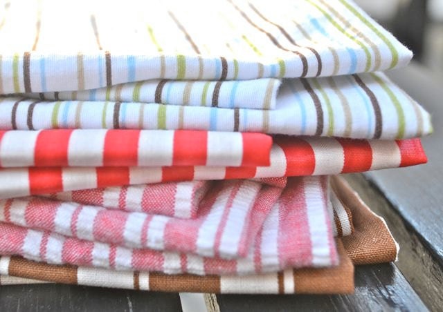 24 Large Kitchen Starter Set Cloth Napkins in Vintage Stripes, Eco-Friendly by Dot and Army