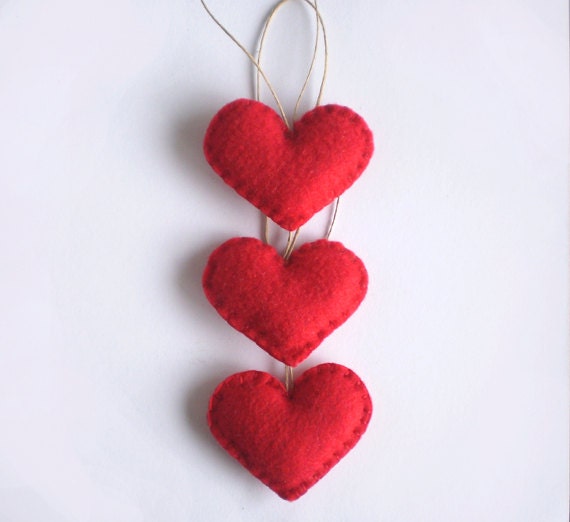 Set of 3 Cute Red Shabby Chic Felt Heart Ornaments, Decorations, Gifts, Party Favours, Valentine, Xmas