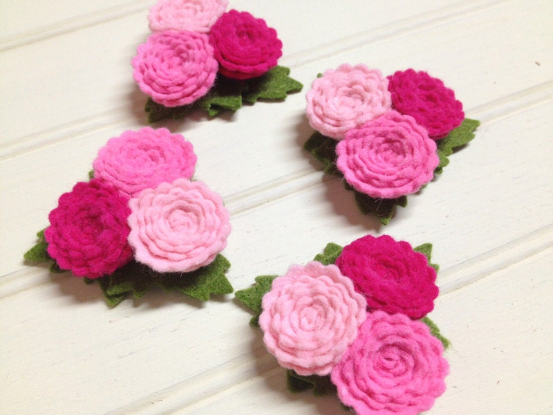Wool Felt Flowers - Pink Valentine Collection - Scallop Button Flower Trios - Set of 4