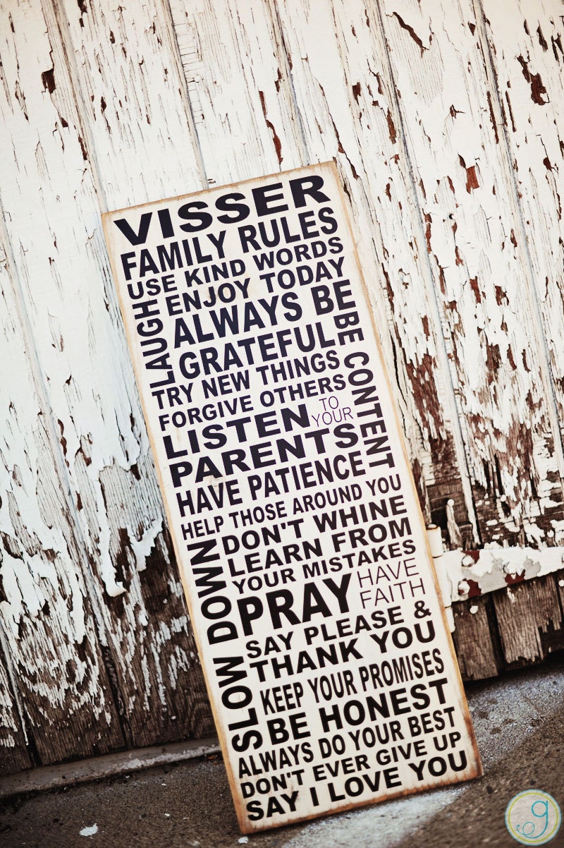 primitive looking (Family Rules Subway Art w/ custom family name) cream with black vinyl lettering pine wood sign