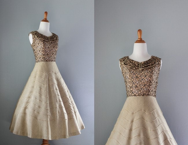 1950s Dress / Vintage 50s Linen and Lace Dress / Fifties Party Dress