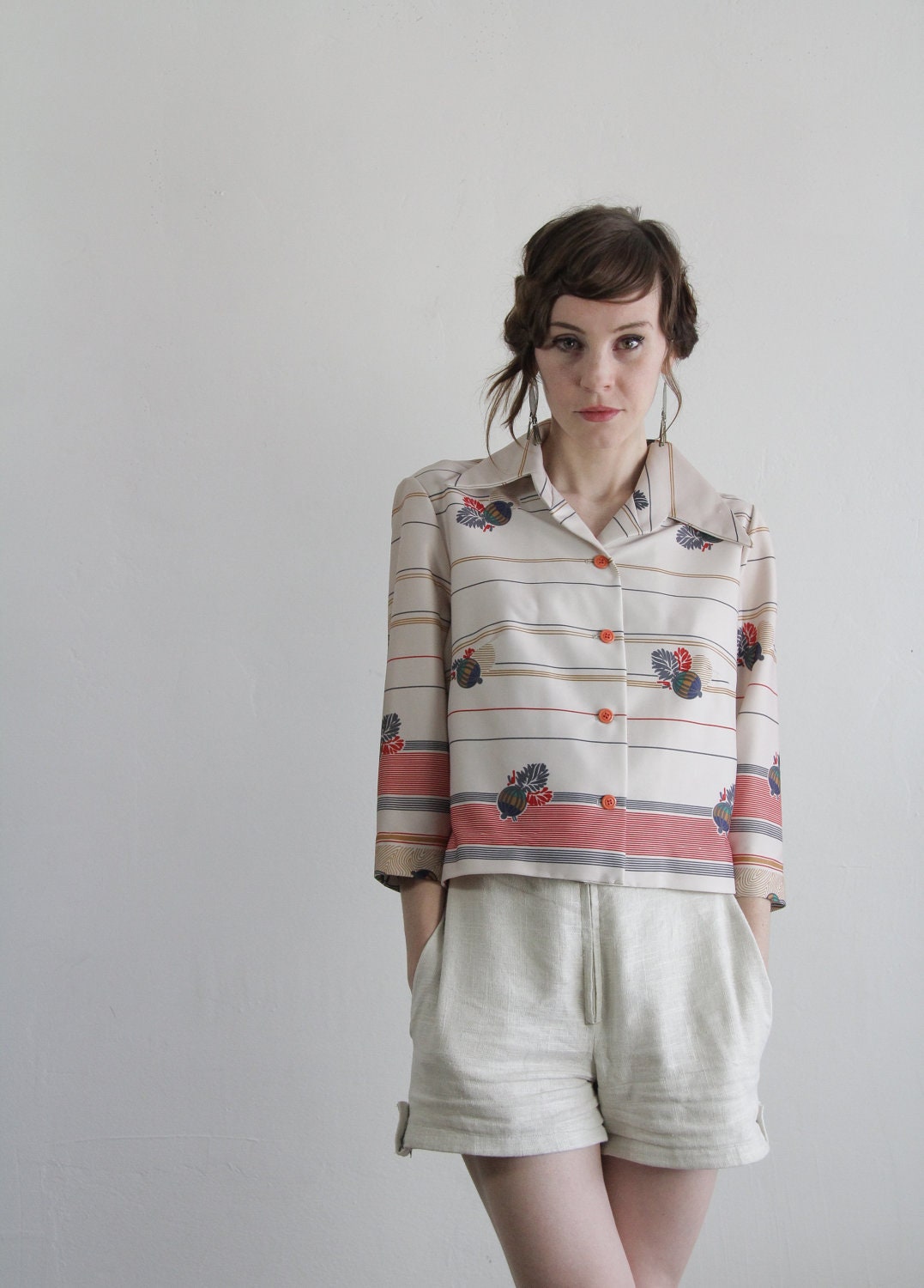Vintage Blouse . 1960s . Poly . Beige Shirt . Crop Top . Fall Fashion . Back To School