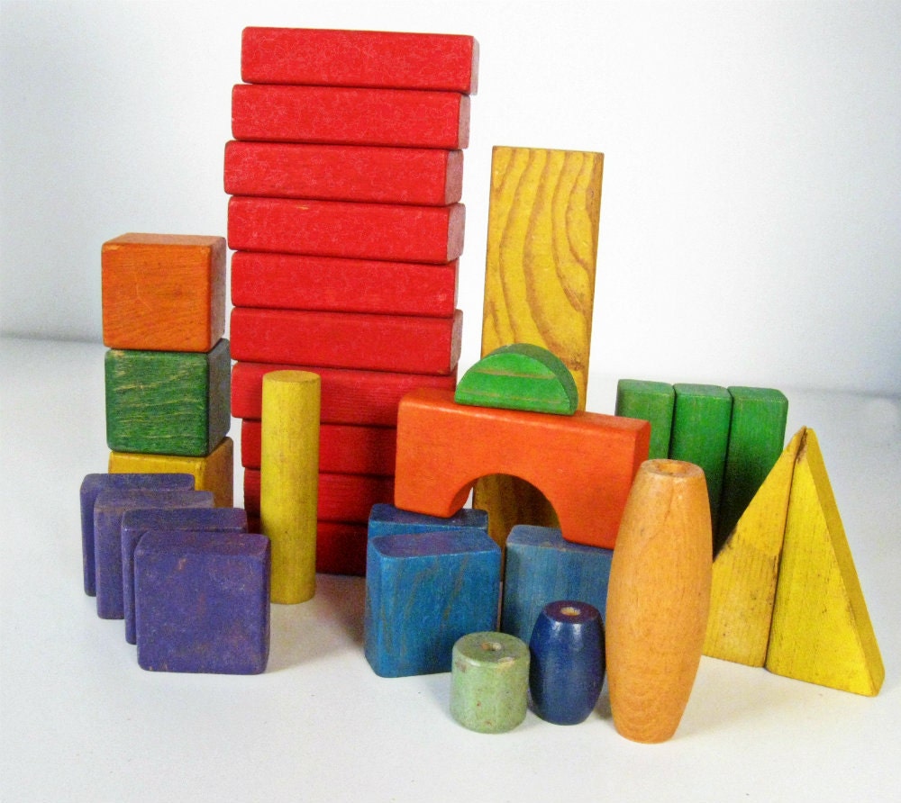 vintage wood blocks - primary colors - lot of 29 - pre 1990s