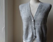 Vintage Gray...Grey Soft Knitted Decorative Wool Tank No Sleeve Cardigan Small