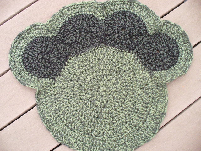 Green Crocheted Pet Mat