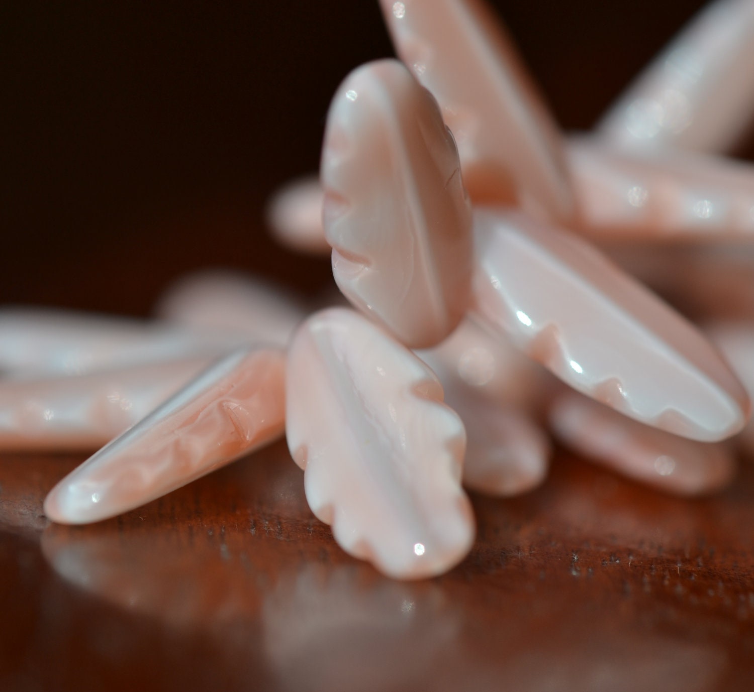 Creamy Light Pink Opaque Czech Serrated Dagger Glass Beads 13x6mm (ST741)