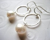 White Freshwater Pearl, Sterling Silver Hammered Hoop Earrings, Sterling Silver Earwires, Large Pearl, Circle