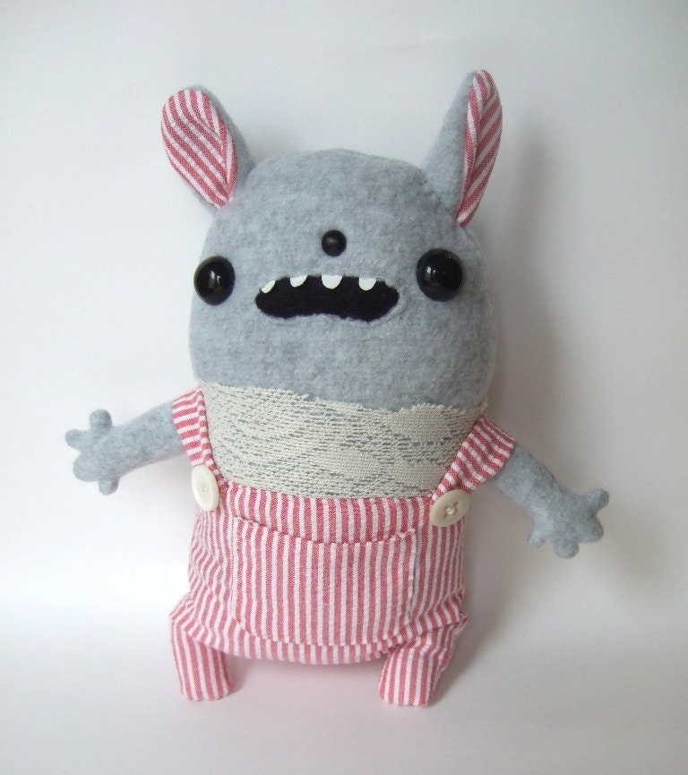 Minnie - handmade plush bunny