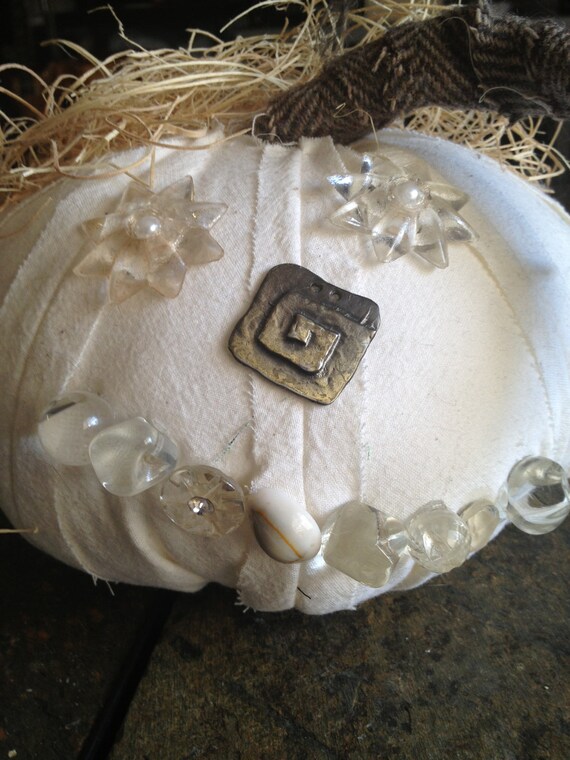 Fabric shabby chic pumpkin decor for Thanksgiving, Fall, or anytime  :)