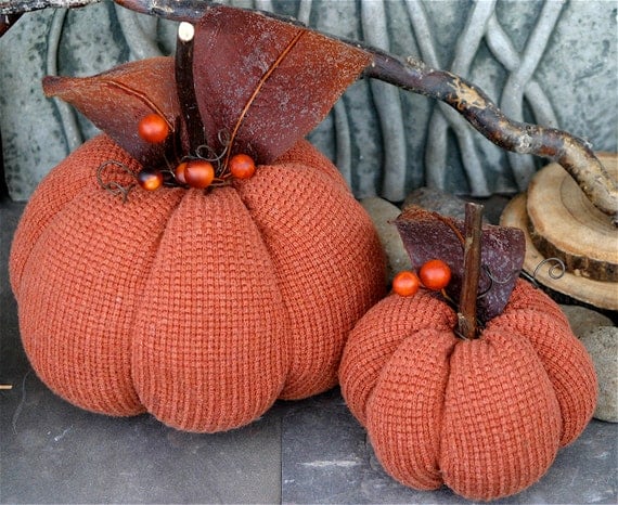 Two Rusty Orange Pumpkins Gourds Ecofriendly Halloween Thanksgiving Home Decor (woolcrazy)