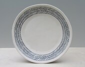 Herringbone Patterned Dinner Plate in Black and White