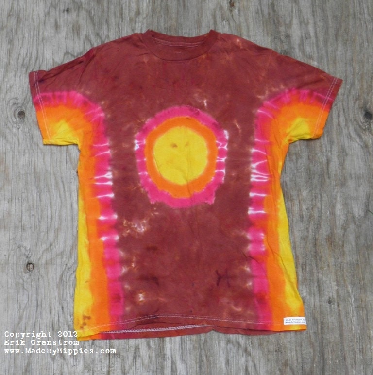 The Sun Tie Dye T-Shirt (Fruit of the Loom Size M) (One of a Kind)