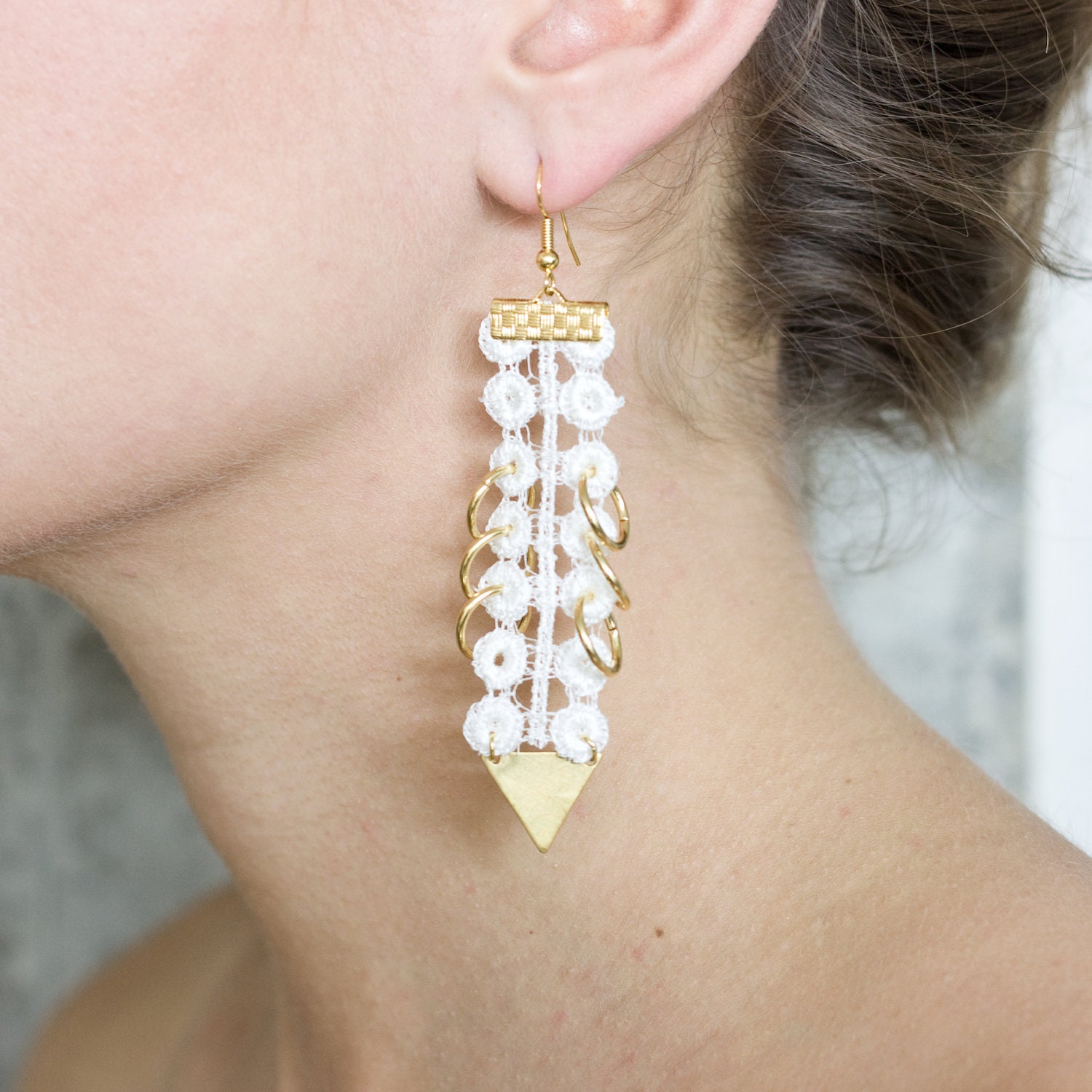 Lace earrings - Leeloo Pierced in ivory & gold