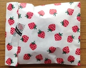 set of 30 - strawberry gift paper bags  - s, m, L