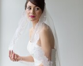 Bridal Veil, Traditional Veil, Wedding Veil, Lace Edge Veil, Wedding Hair Accessory, Illusion Veil