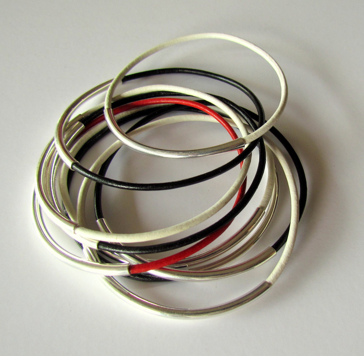 New 9 BLACK WHITE RED Mix Leather Bangle Bracelets,Silver or Gold  Tube Beads Set Stack Layer,Tri-Color,Women Leather Bracelet PapillonDaze