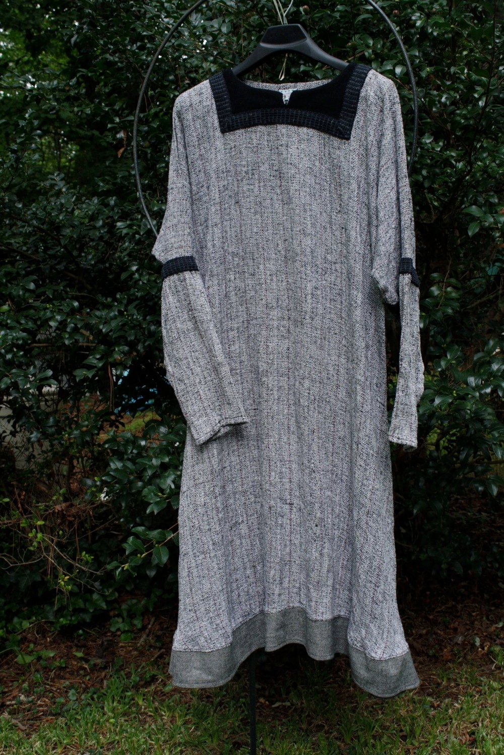 Men's long Medieval Tunic in gray tweed herringbone wool silk blend , size M or L - for SCA GARB, Halloween, LARP, LotR