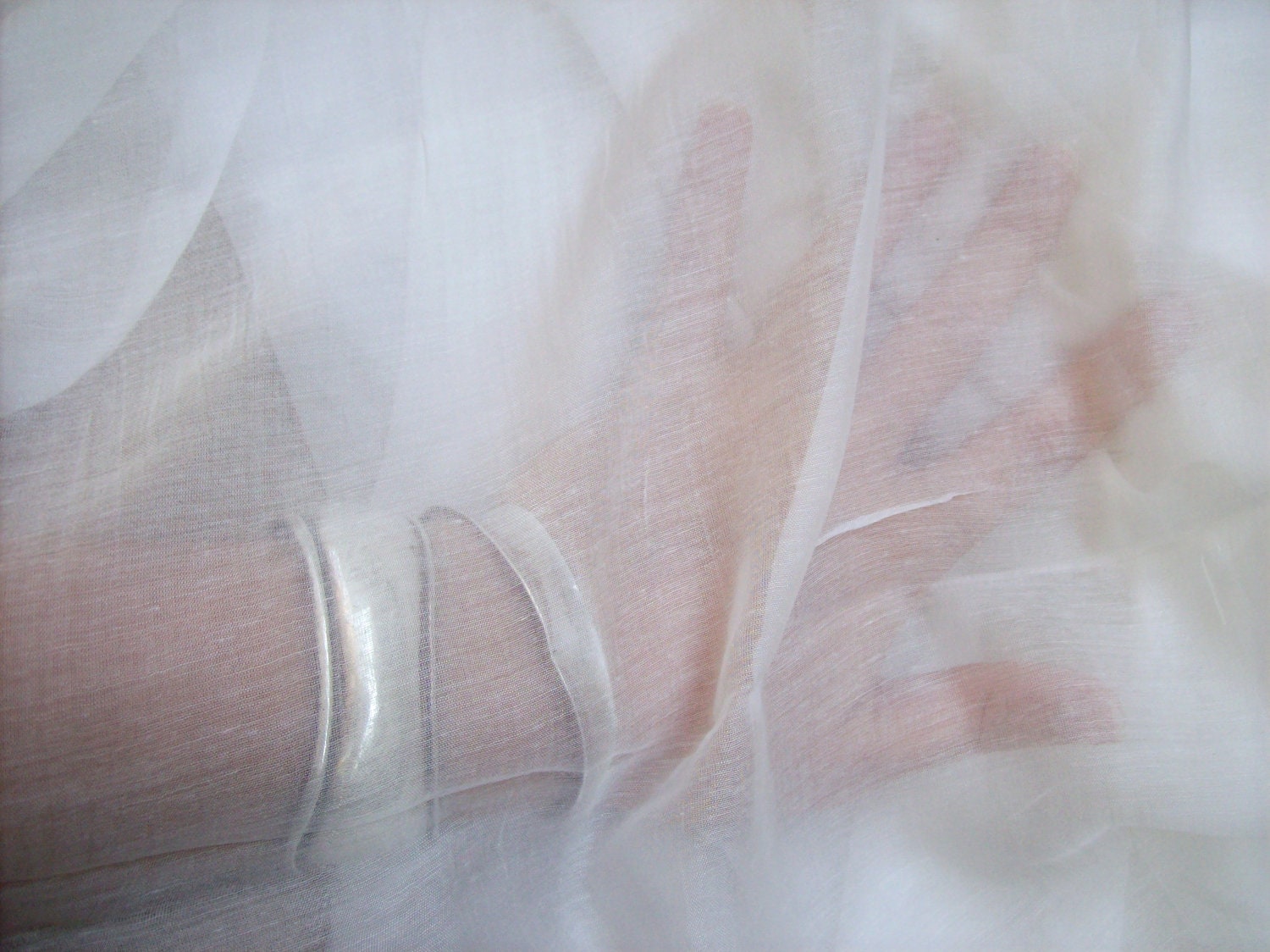 Ultra Sheer Tencel, Available in White and Black
