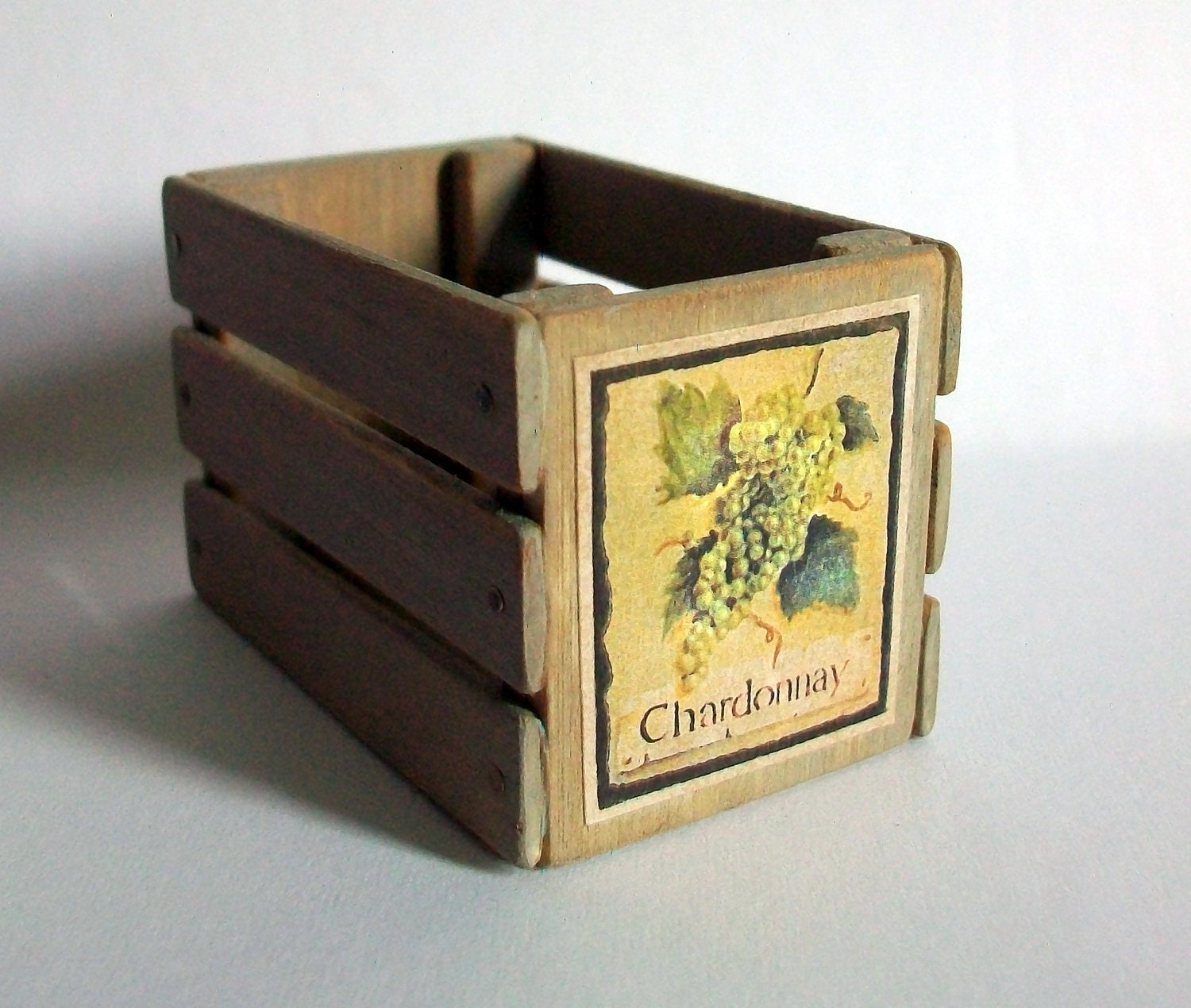 Miniature Chardonnay Wine Crate (1 inch dollhouse scale)