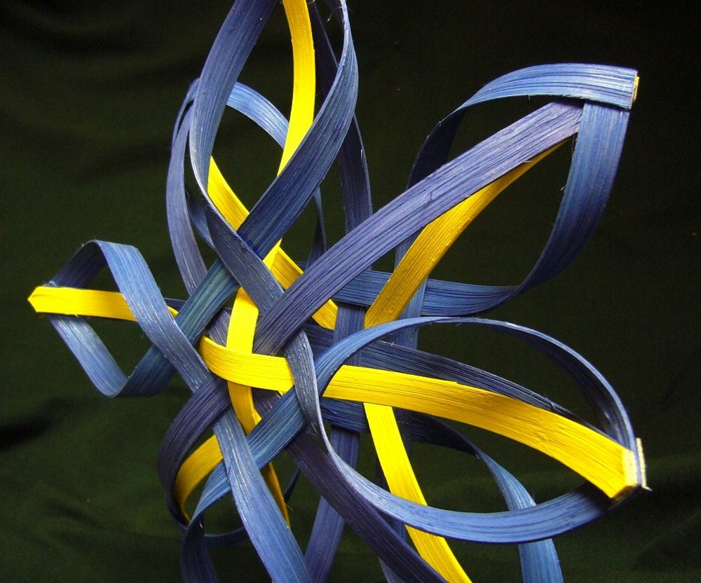Star of Sweden - Hand Woven Nordic Star