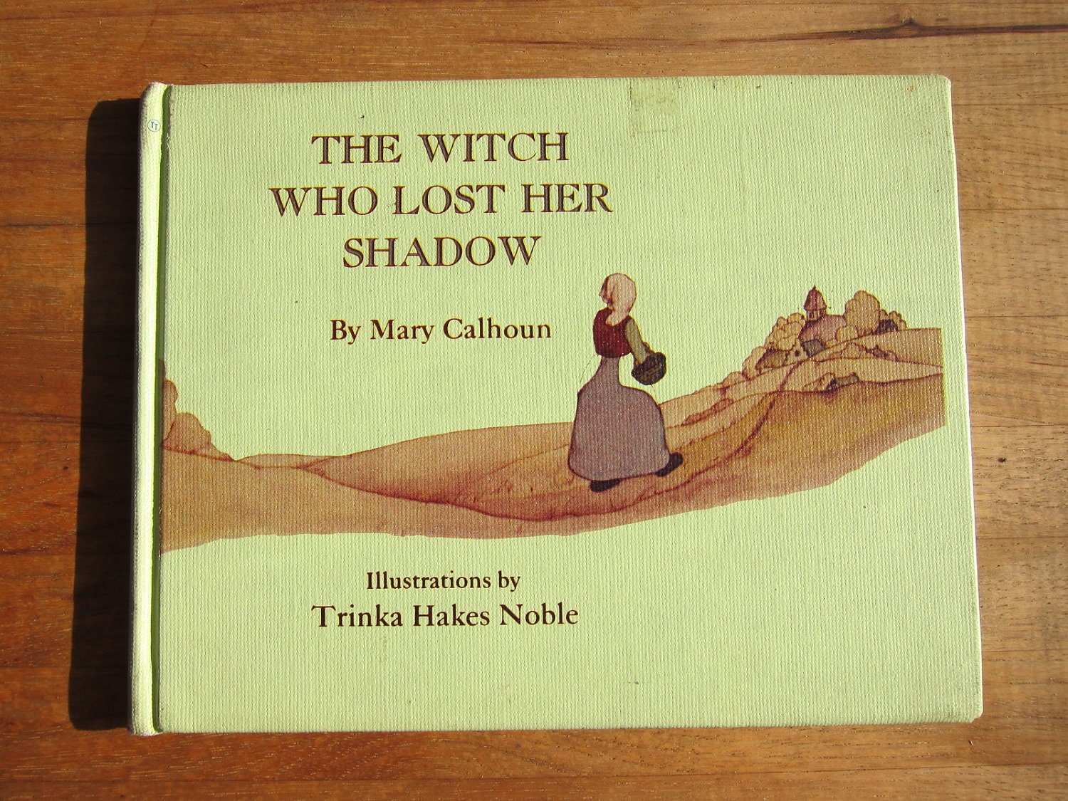 The Witch Who Lost Her Shadow - 1970s Vintage Illustrated Halloween Children Book