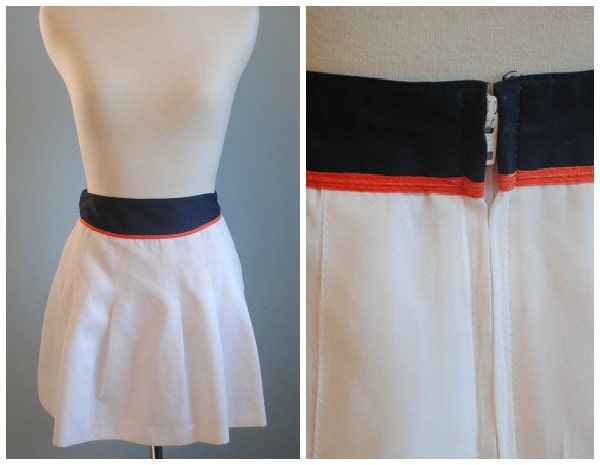 Vintage White Tennis Mini Skirt with Navy Blue and Orange Waist Band sz M L