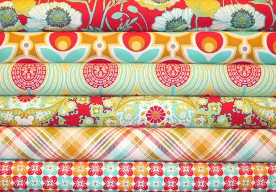 Notting Hill in Tangerine   includes bumper set , fitted sheet and crib skirt