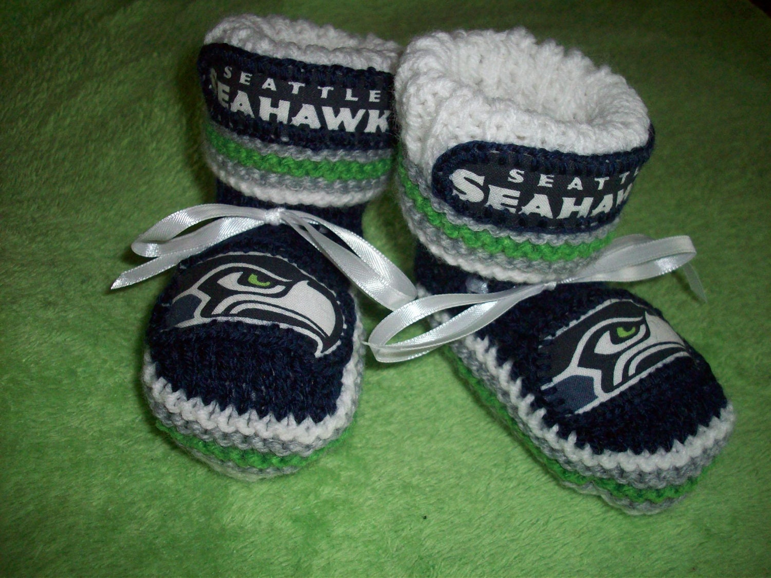 Custom Handmade Knit NFL SEATTLE SEAHAWKS Baby Booties in Team Colors