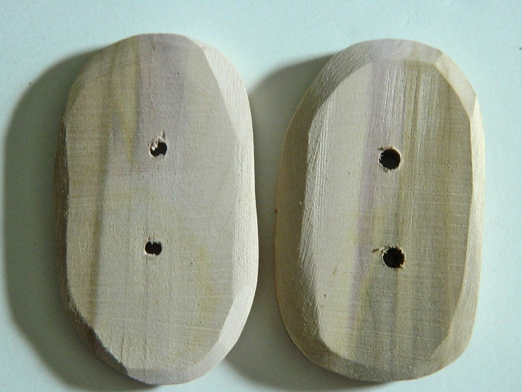 Magnolia Wood Button, approx. 2 3/8 in x 1 3/8 in organic oval