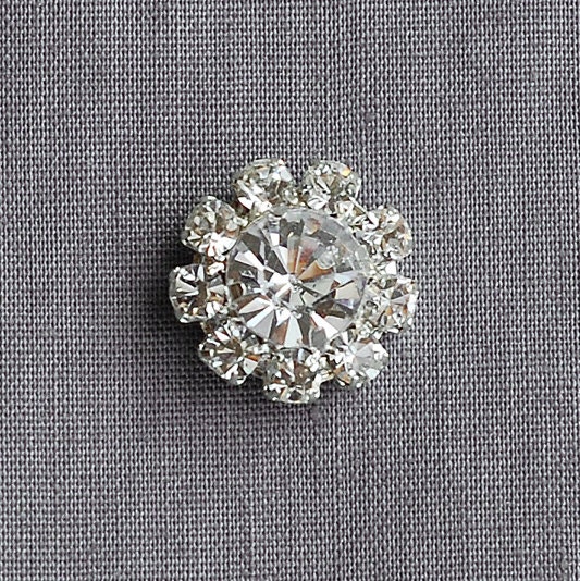 10 Rhinestone Buttons Round Diamante Crystal Hair Flower Comb Clip Wedding Invitation Scrapbooking Ring Napkin Ring BT053