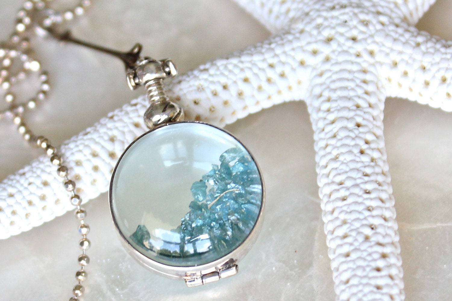 Sands of Time - Shake Necklace - Sterling Silver and Raw Rough Uncut Diamonds - Small Pendant - THE ORIGINAL