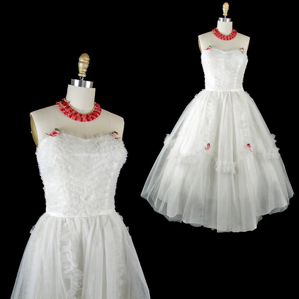 1950s Dress - Vintage 50s White Tulle Cupcake Strapless Prom Party Wedding Gown S - Frostbitten Poppy