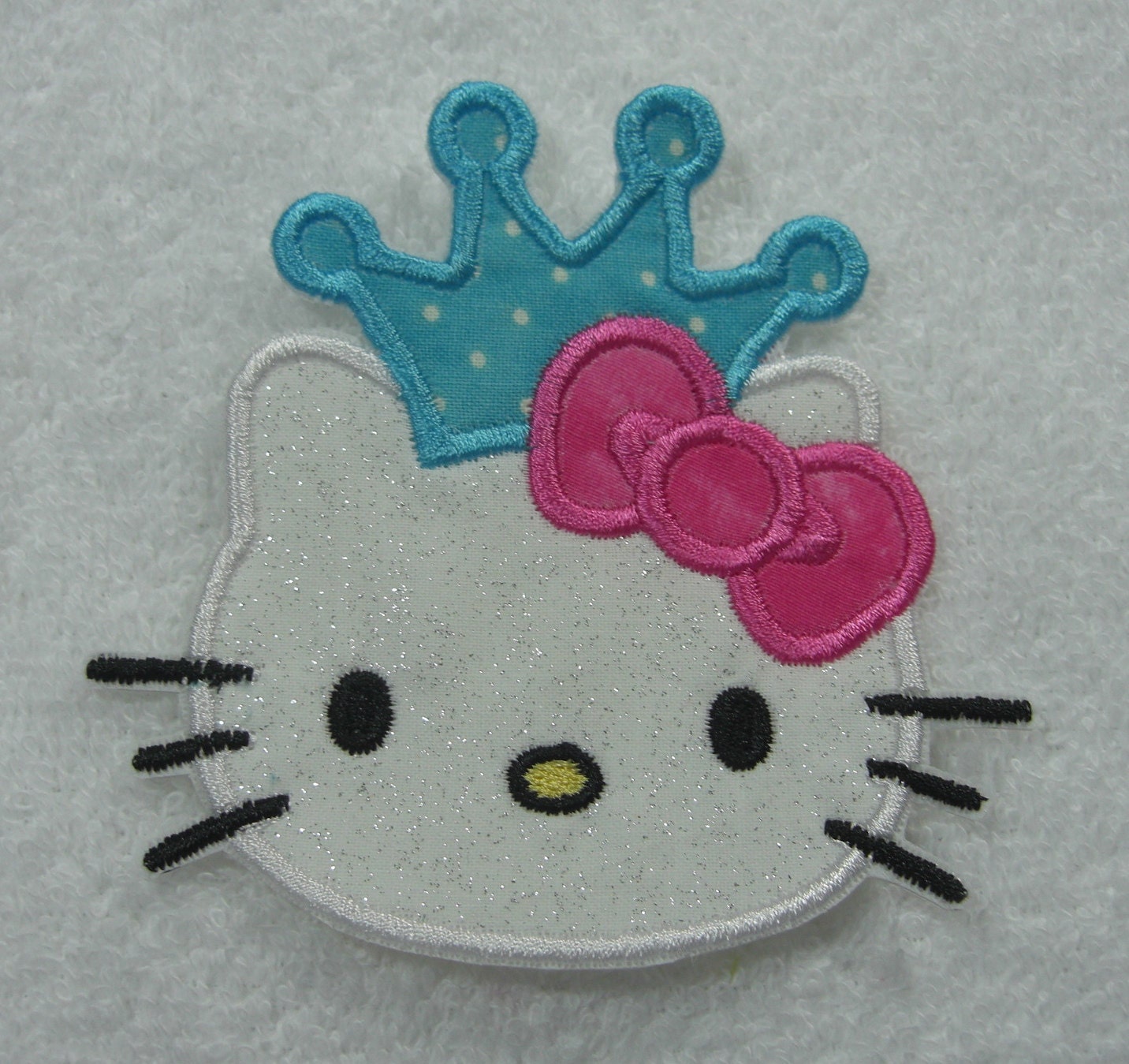 kitty with crown