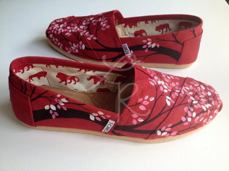 send me your shoes-Branching out hand shoes-made to order-cutomize the colors