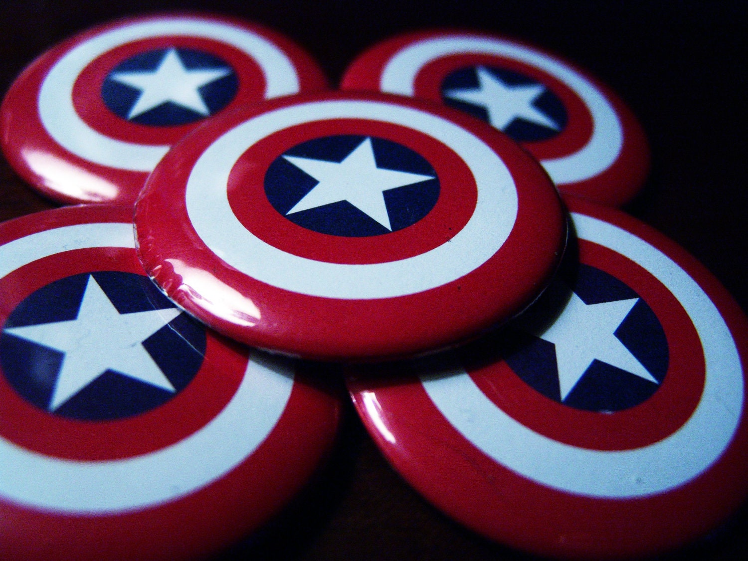 Captain America "shield" 2.25 inch button