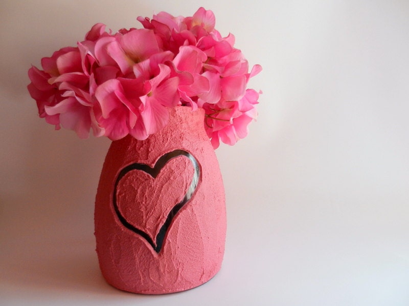 Pink Vase with carved heart / pink Home Decor / love vase / pink flower vase