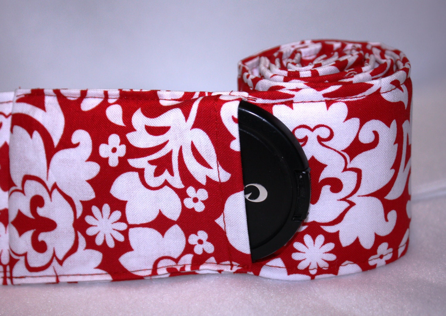 Camera Strap Heavenly Bloom with LENS CAP HOLDER