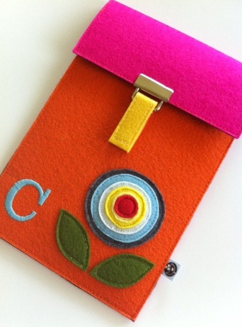 Personalized ipad/Kindle/Nook Case (Your choice) NEW CLOSURE