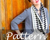 CROCHET PATTERN for The Triple Triangle Cowl