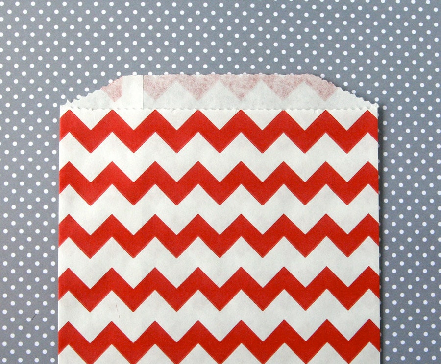 Red Chevron Goody Bags / Favor Bags / Treat Bags (20) - 5 x 7.5 inches - Midi Size Il_570xn