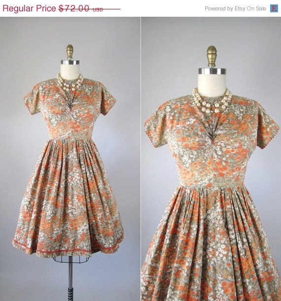 20% off SALE Vintage 1950s Dress // 50s Orange Floral Day Dress // Gerbera Field