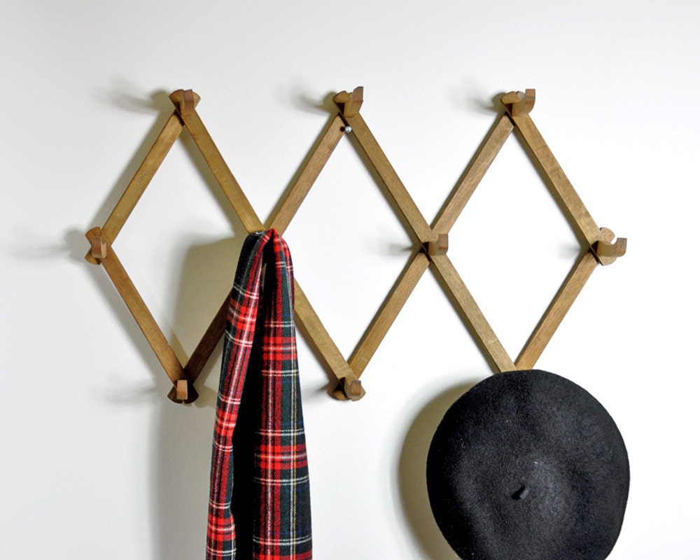 Vintage Wooden Peg Hat Rack by HavenVintage on Etsy