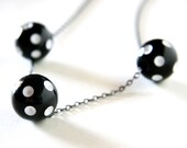 polka dots necklace - black and white