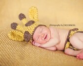 Crochet Baby Giraffe Diaper Cover & Hat Set, Custom Made Newborn Handmade Boy Girl Photo Photography Prop Baby Shower Gift Animal Zoo Beanie