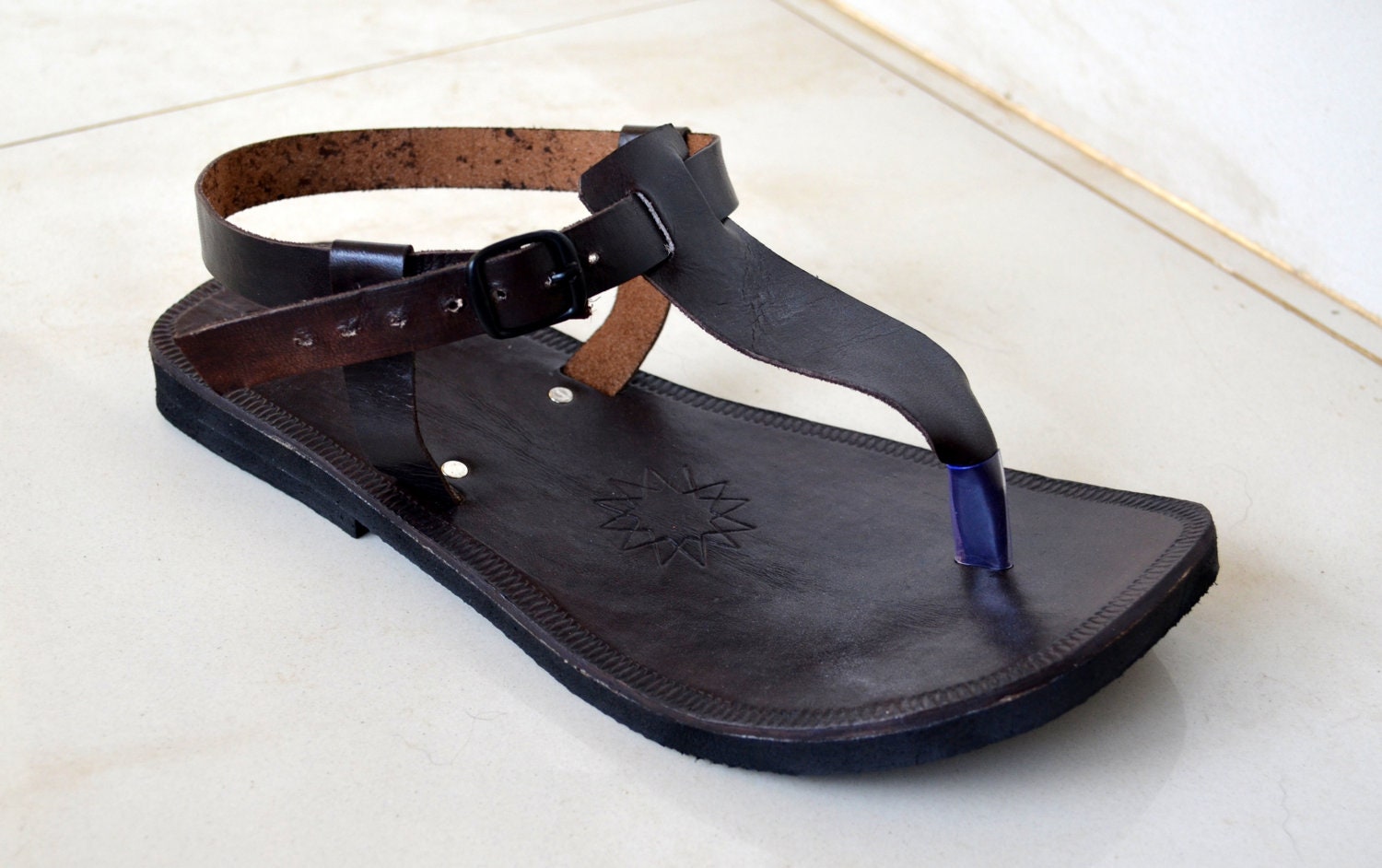 Simple T Bar Leather Sandals - DARK BROWN -Handmade Sandals , Indian Leather Sandals, Ladies, Mens, Custom made - Allo Sizes