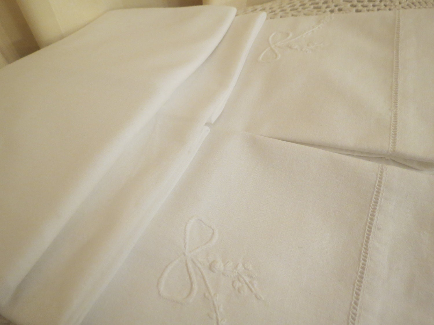 Vintage 50s Handmade Embroidered Baby Cot White Cotton Bed Sheet