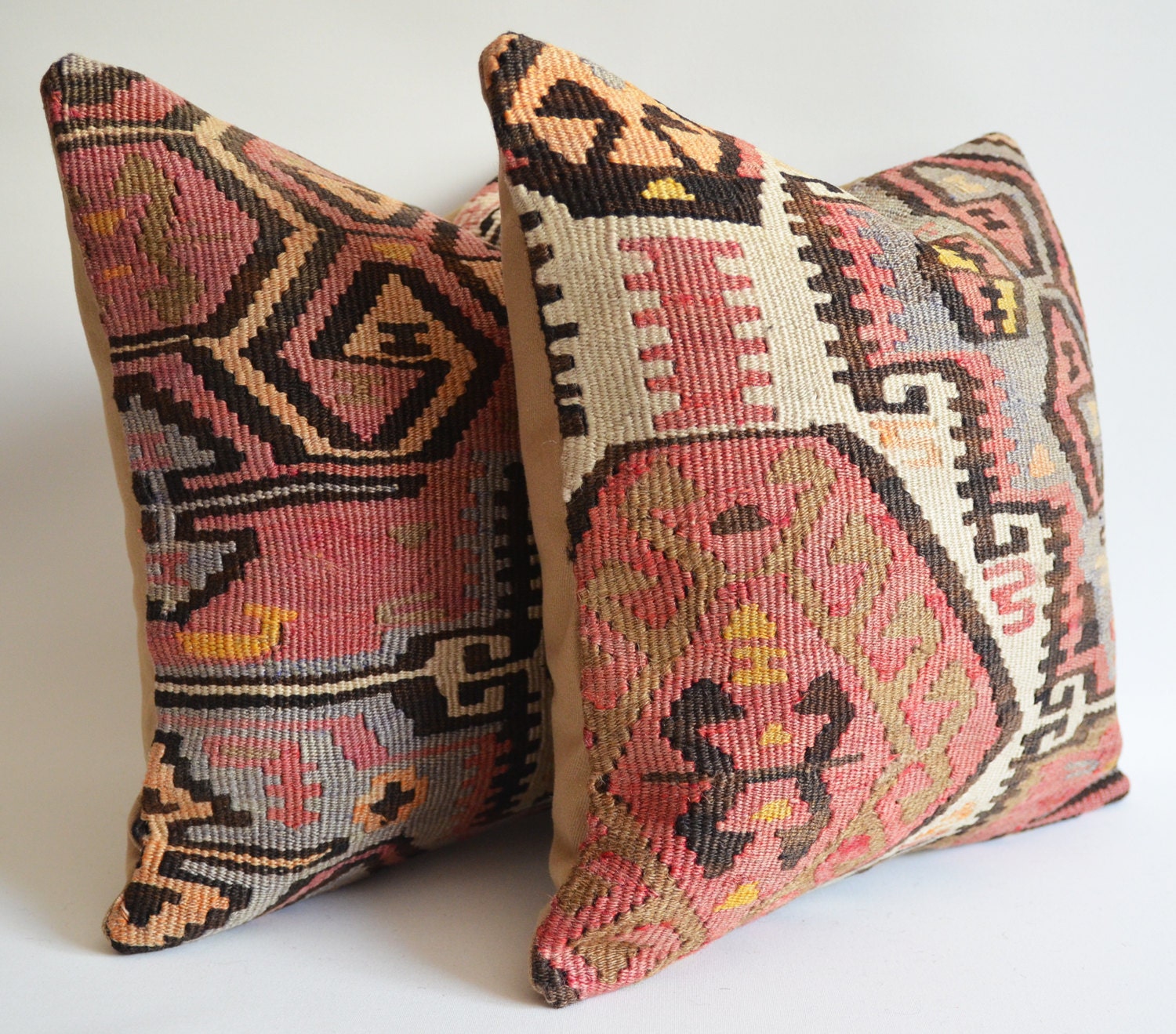 Sukan / SET (2 Piece) Organic Shine Society Modern Bohemian Throw Pillow. Handwoven Vintage Tribal Turkish Kilim Pillow Cover